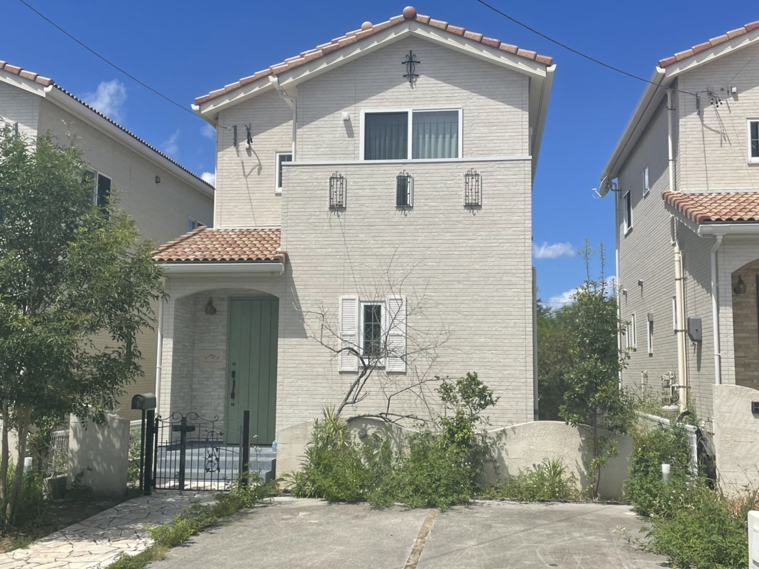 Casa Familia Building No. 6